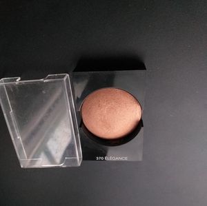 Chanel Blush 370 Elegance
